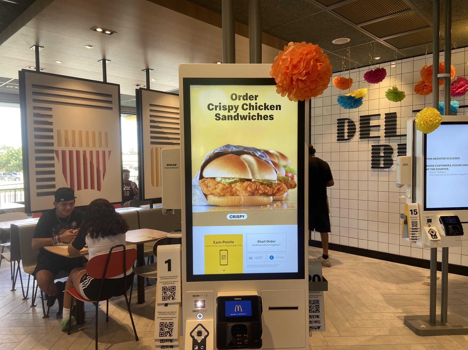 McDonalds opens new restaurant facility in Uvalde to patrons