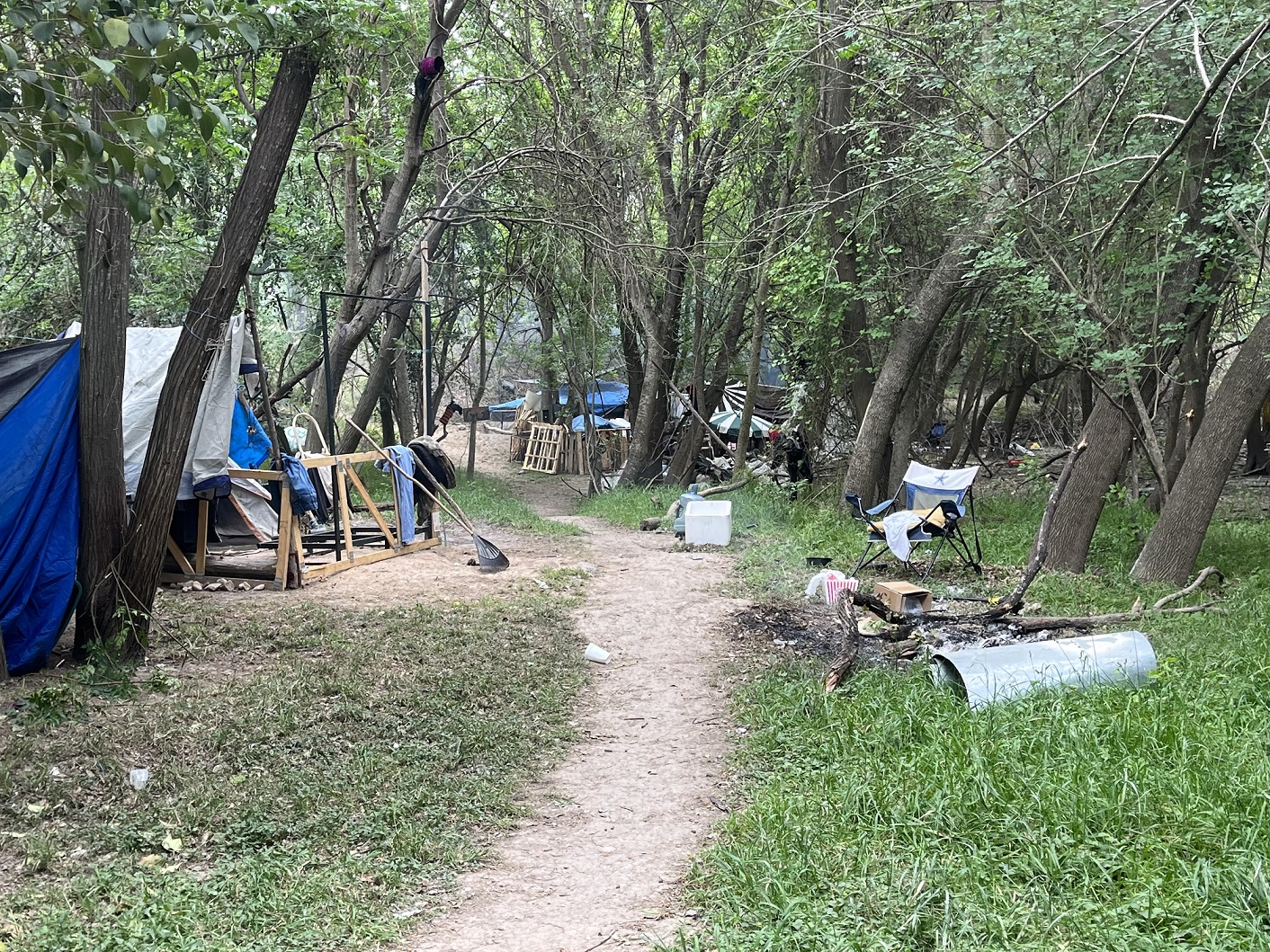 Today is final day for homeless campers to move out from Leona River ...